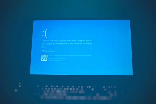 Scapi de Blue Screen în 2 minute: 5 soluții rapide pentru PC-ul tău!