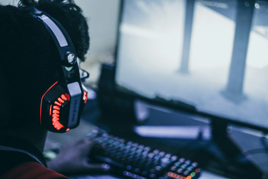 Cât rezistă un PC de gaming? Durata de viață și ce piese se strică primele | BuenoPC