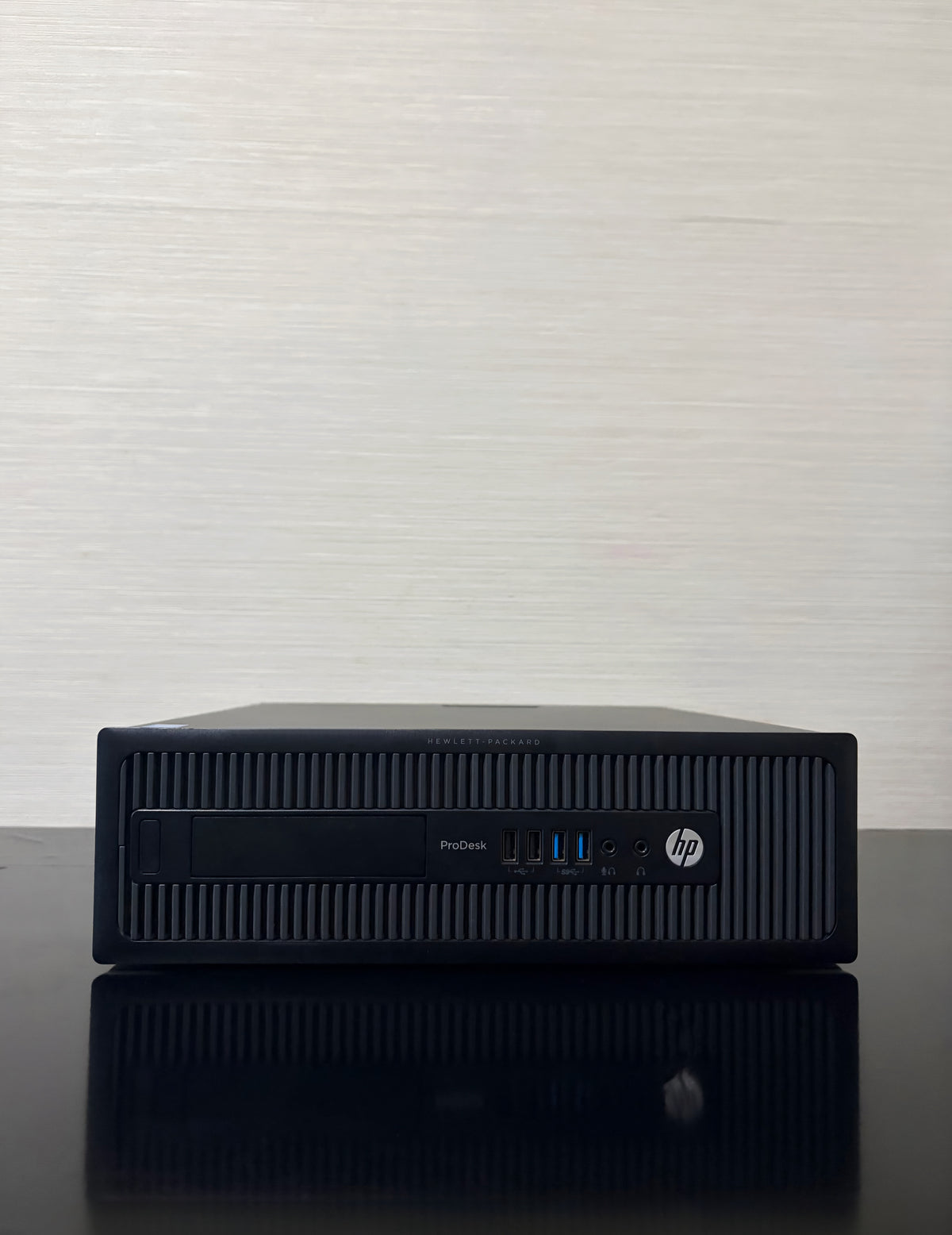 Panou spate cu porturi VGA, DisplayPort și conectori pentru HP ProDesk 600 G1 SFF
