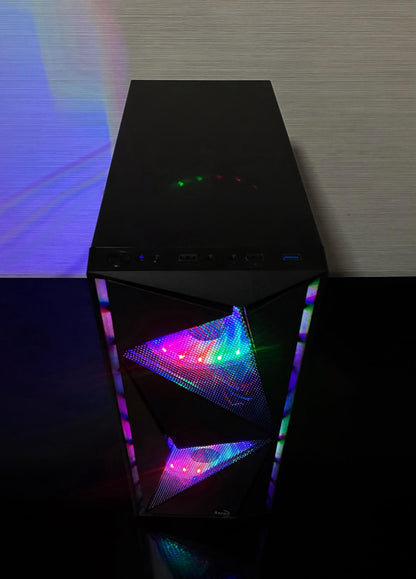 Unitate PC de gaming ieftină Bueno Elite V2 cu grafică integrată AMD Radeon 448SP și stocare duală SSD plus HDD.