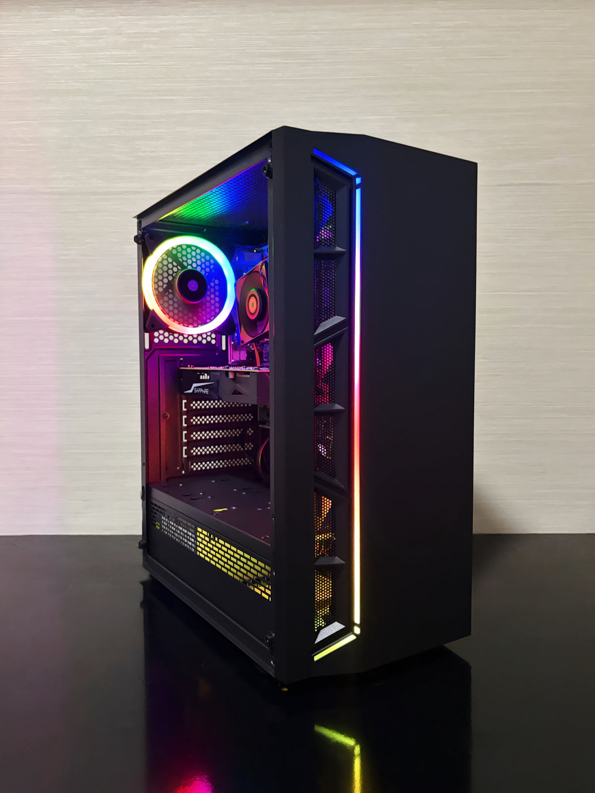 PC Gaming BUENO FRESH V1 - Sistem echilibrat, ideal pentru școală, multimedia și gaming eSports (CS2, Valorant, GTA V, Fortnite, LoL). Dotat cu procesor Intel Core i5-4570, 16 GB RAM și placă video Radeon RX 460 Dual Fan. Stocare rapidă pe SSD de 120 GB pentru Windows și HDD de 500 GB pentru jocuri. Carcasă modernă Kolink Gaming RGB cu iluminare spectaculoasă și răcire eficientă Cooler Master. Gata de utilizare imediată!