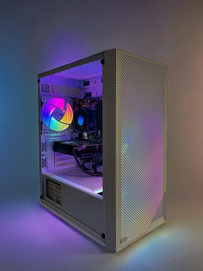 Detaliu cu placa video EVGA NVIDIA GeForce GTX 950 SC 2GB GDDR5 instalată în sistemul BUENO LUCKY V1, optimizată pentru CS2, Fortnite și Valorant.