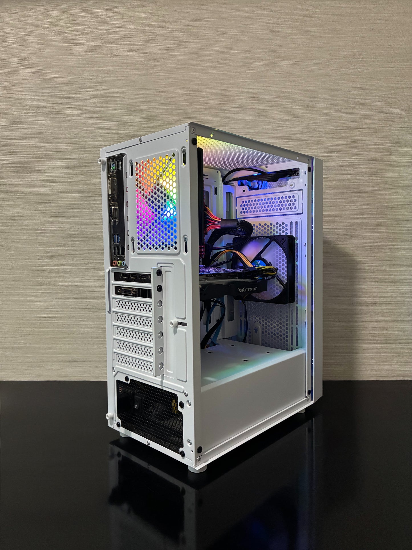 PC GAMING BUENO RUN V1  I5 6402p, 16 gb RAM DDR4 , SSD 256 GB+HDD 1 TB, Windows 10, GTX 960 GDDR5 OC