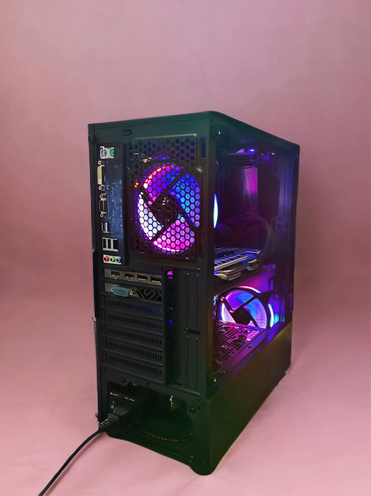 Carcasă INPLAY eSPORT 01 cu iluminare RGB Bueno Strike V3, SSD rapid și HDD Western Digital 500GB.