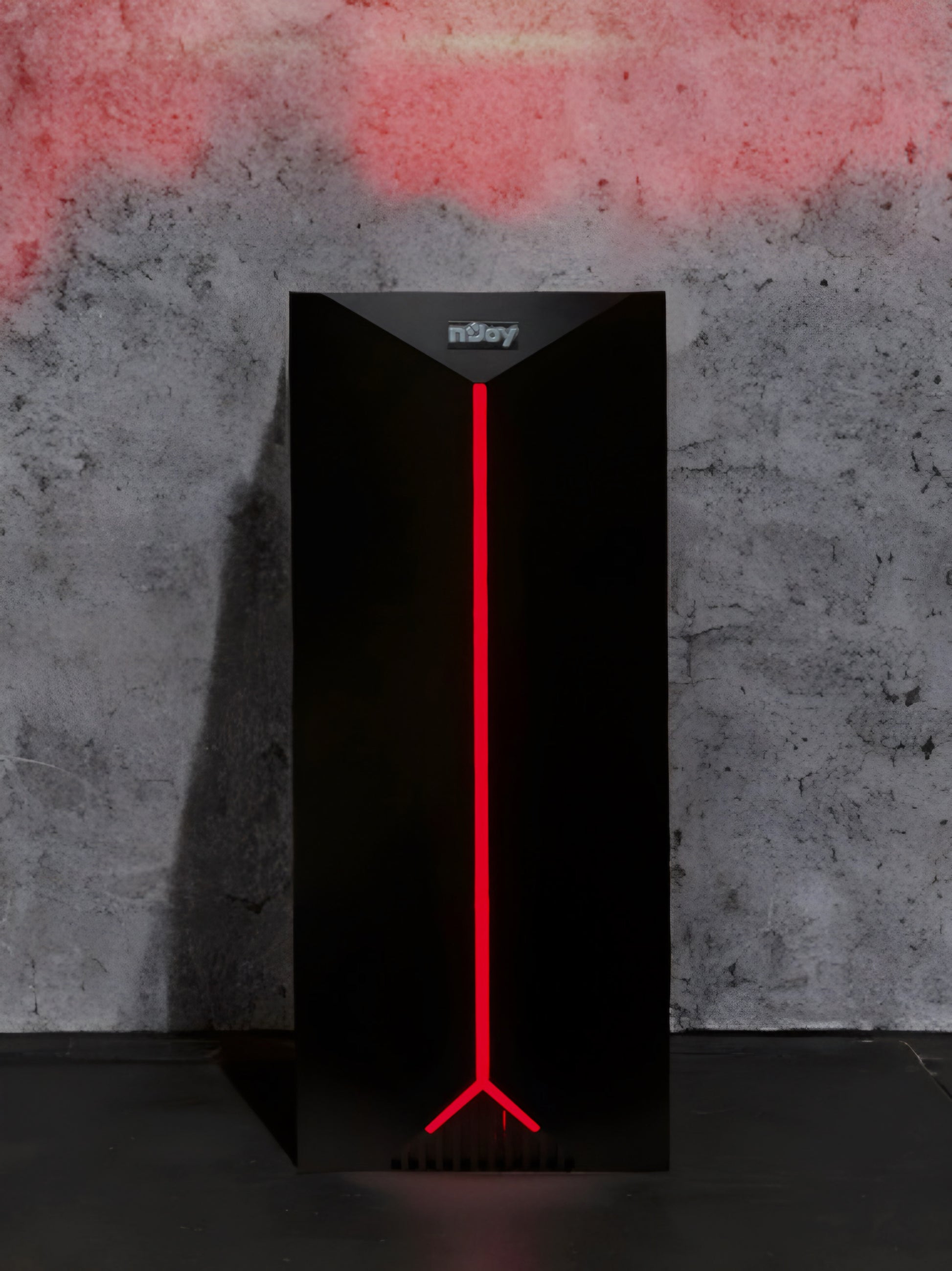 Configurație Bueno Lucky V3 în carcasă nJoy Anil cu flux de aer optimizat Antec.